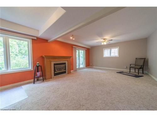 25-174 Martindale Road, St. Catharines, ON - Indoor With Fireplace