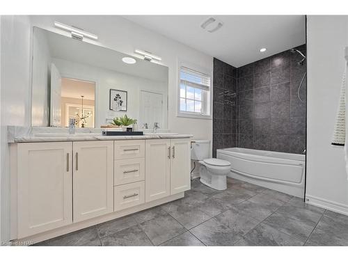 1-77 Avery Crescent, St. Catharines, ON - Indoor Photo Showing Bathroom
