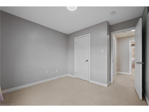 1-77 Avery Crescent, St. Catharines, ON - Indoor Photo Showing Other Room