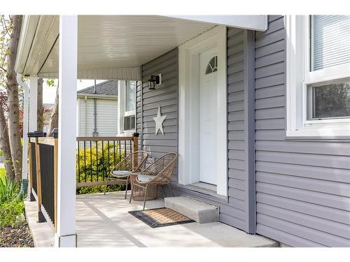 66 Argyle Crescent, St. Catharines, ON - Outdoor With Deck Patio Veranda With Exterior