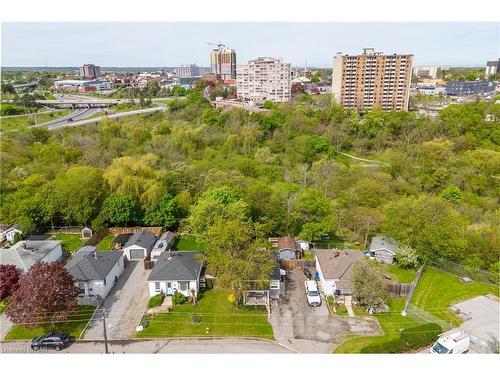 66 Argyle Crescent, St. Catharines, ON - Outdoor With View