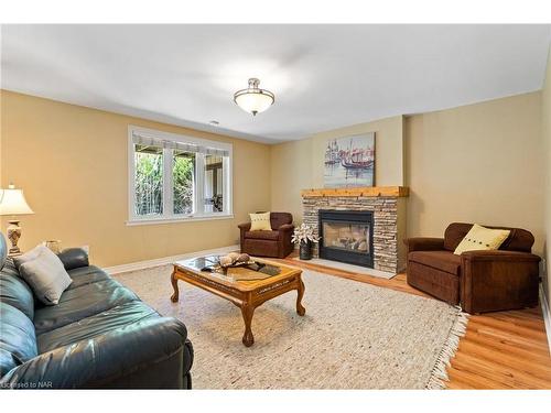 51 Timmsdale Crescent, Pelham, ON - Indoor Photo Showing Living Room With Fireplace