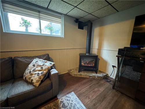 25 Royal Road, Port Colborne, ON - Indoor With Fireplace