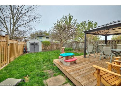 21 Allan Drive, St. Catharines, ON - Outdoor With Deck Patio Veranda With Backyard