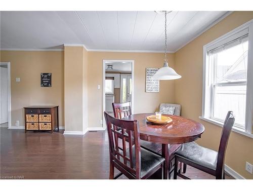 42 Tasker Street, St. Catharines, ON - Indoor Photo Showing Dining Room
