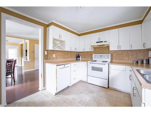 42 Tasker Street, St. Catharines, ON - Indoor Photo Showing Kitchen With Double Sink