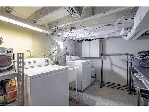 42 Tasker Street, St. Catharines, ON - Indoor Photo Showing Laundry Room
