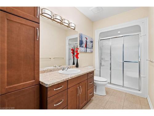 303-379 Scott Street, St. Catharines, ON - Indoor Photo Showing Bathroom