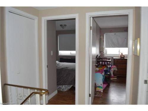 32 Dianne Drive, St. Catharines, ON - Indoor Photo Showing Other Room