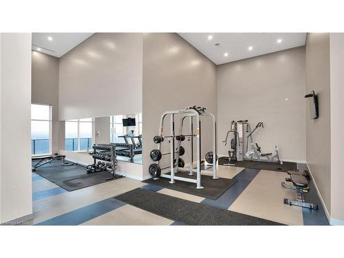 1205-505 Talbot Street, London, ON - Indoor Photo Showing Gym Room