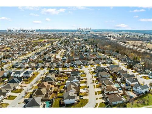 4 Heather Lane, St. Catharines, ON - Outdoor With View