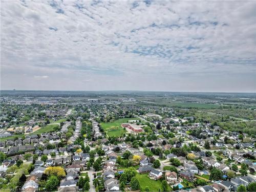 7 Huntington Lane, St. Catharines, ON - Outdoor With View