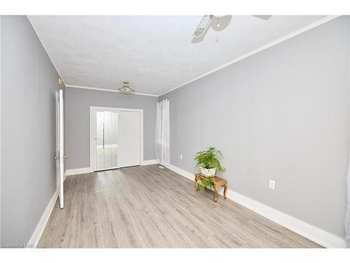 490 Fairview Road, Fort Erie, ON - Indoor Photo Showing Other Room