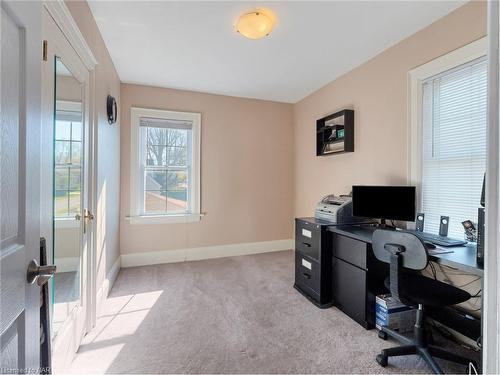 5738 Byng Avenue, Niagara Falls, ON - Indoor Photo Showing Office