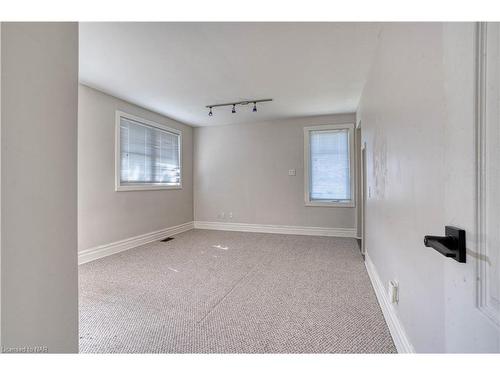 20 Frederick Street, St. Catharines, ON - Indoor Photo Showing Other Room