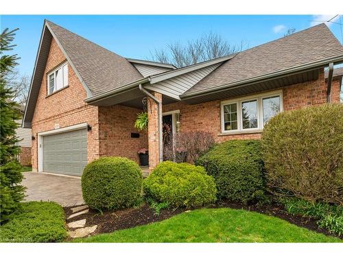 6839 Imperial Court, Niagara Falls, ON - Outdoor