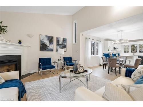 6839 Imperial Court, Niagara Falls, ON - Indoor Photo Showing Living Room With Fireplace