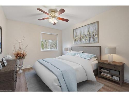 6839 Imperial Court, Niagara Falls, ON - Indoor Photo Showing Bedroom