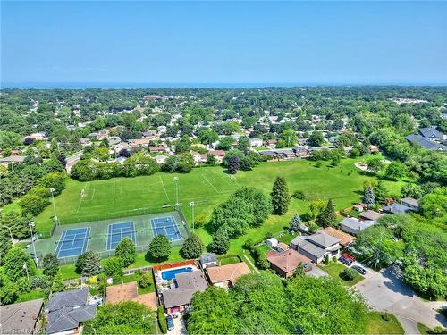15 Highcourt Crescent, St. Catharines, ON - Outdoor With View