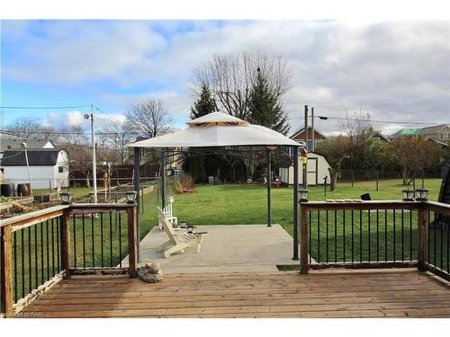 12 West Street S, Thorold, ON - Outdoor With Deck Patio Veranda With Backyard