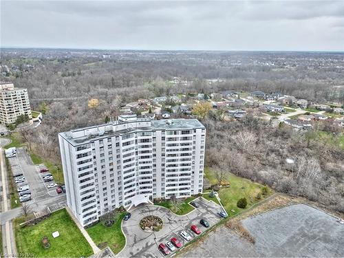 1204-15 Towering Heights Boulevard, St. Catharines, ON - Outdoor With View