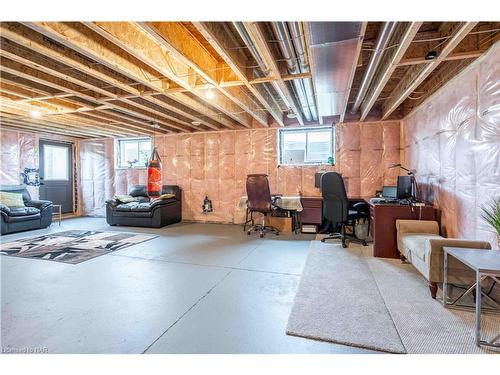 148 Susan Drive, Fonthill, ON - Indoor Photo Showing Basement