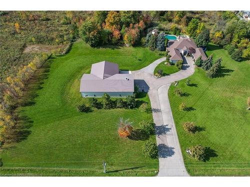 2205 Mewburn Road, Niagara Falls, ON - Outdoor With View
