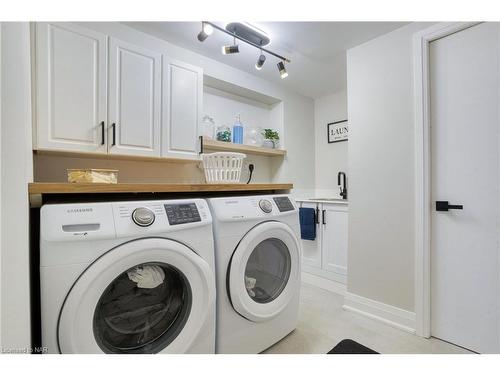 46 Buchanan Crescent, Thorold, ON - Indoor Photo Showing Laundry Room