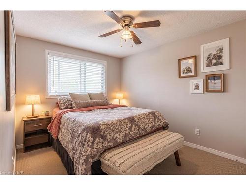 68-151 Linwell Road, St. Catharines, ON - Indoor Photo Showing Bedroom