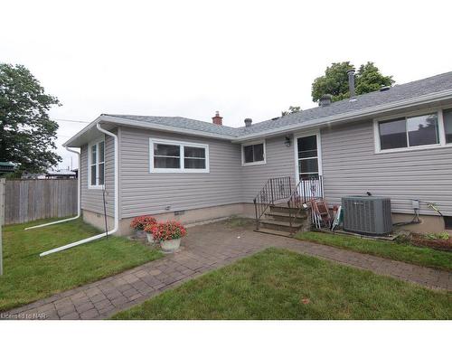 344 Dufferin Street, Fort Erie, ON - Outdoor With Exterior