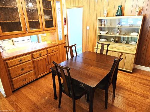 344 Dufferin Street, Fort Erie, ON - Indoor Photo Showing Dining Room