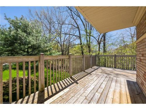 6-42 Concord Street, Fonthill, ON - Outdoor With Deck Patio Veranda With Exterior