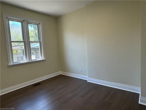 13 Mcphail Crescent, St. Catharines, ON - Indoor Photo Showing Other Room