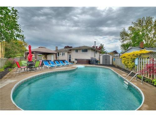 9 Greemore Court, St. Catharines, ON - Outdoor With In Ground Pool With Backyard With Exterior