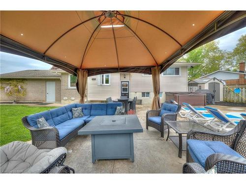 9 Greemore Court, St. Catharines, ON - Outdoor With Deck Patio Veranda With Exterior