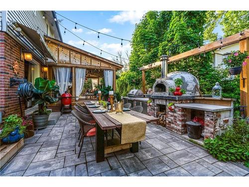 305 John Street, Niagara-On-The-Lake, ON - Outdoor With Deck Patio Veranda With Exterior