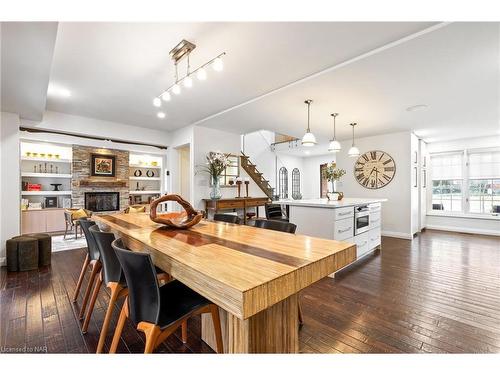 305 John Street, Niagara-On-The-Lake, ON - Indoor Photo Showing Dining Room