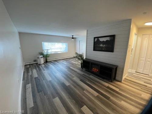 46 Adelaide Street, Port Colborne, ON - Indoor Photo Showing Living Room With Fireplace