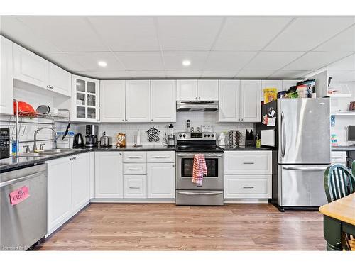 143 Keefer Road, Thorold, ON - Indoor Photo Showing Kitchen With Stainless Steel Kitchen