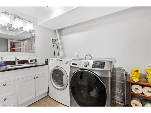 143 Keefer Road, Thorold, ON - Indoor Photo Showing Laundry Room