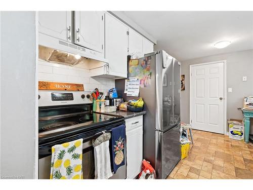 143 Keefer Road, Thorold, ON - Indoor Photo Showing Kitchen
