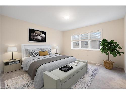 8633 Sourgum Avenue, Niagara Falls, ON - Indoor Photo Showing Bedroom