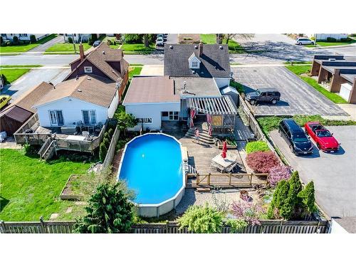 6173 Keith Street, Niagara Falls, ON - Outdoor With Above Ground Pool