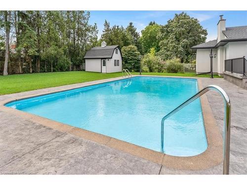 190 Lakeshore Road, St. Catharines, ON - Outdoor With In Ground Pool With Backyard