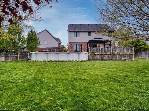 29 Fredonia Crescent, St. Catharines, ON - Outdoor With Above Ground Pool With Backyard
