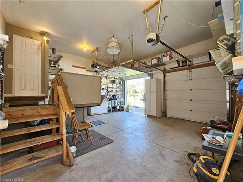 258 Alexandra Street, Port Colborne, ON - Indoor Photo Showing Garage