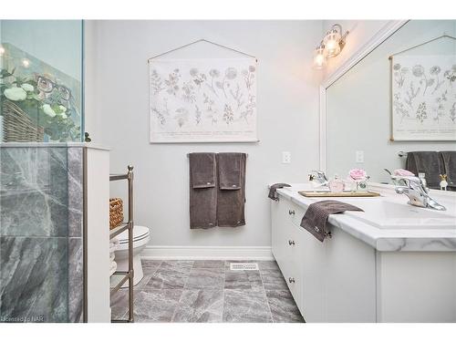 224 Alderson Court, Crystal Beach, ON - Indoor Photo Showing Bathroom
