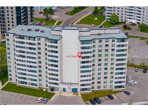 804-35 Towering Heights Boulevard, St. Catharines, ON - Outdoor With Facade