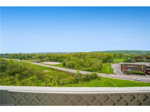 804-35 Towering Heights Boulevard, St. Catharines, ON - Outdoor With View