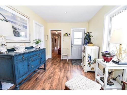 24 Gertrude Street, St. Catharines, ON - Indoor Photo Showing Other Room